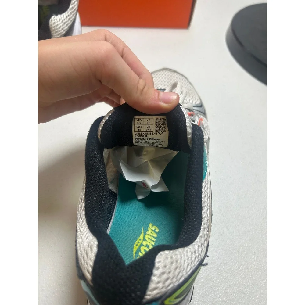 Saucony Cohesion 2K  Silver White Orange 9.5m #2705